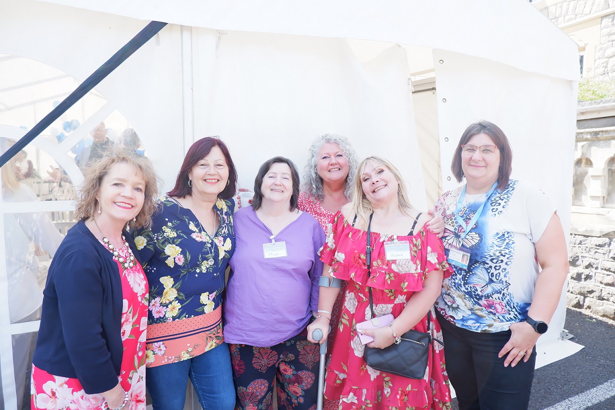 Reunion attendees